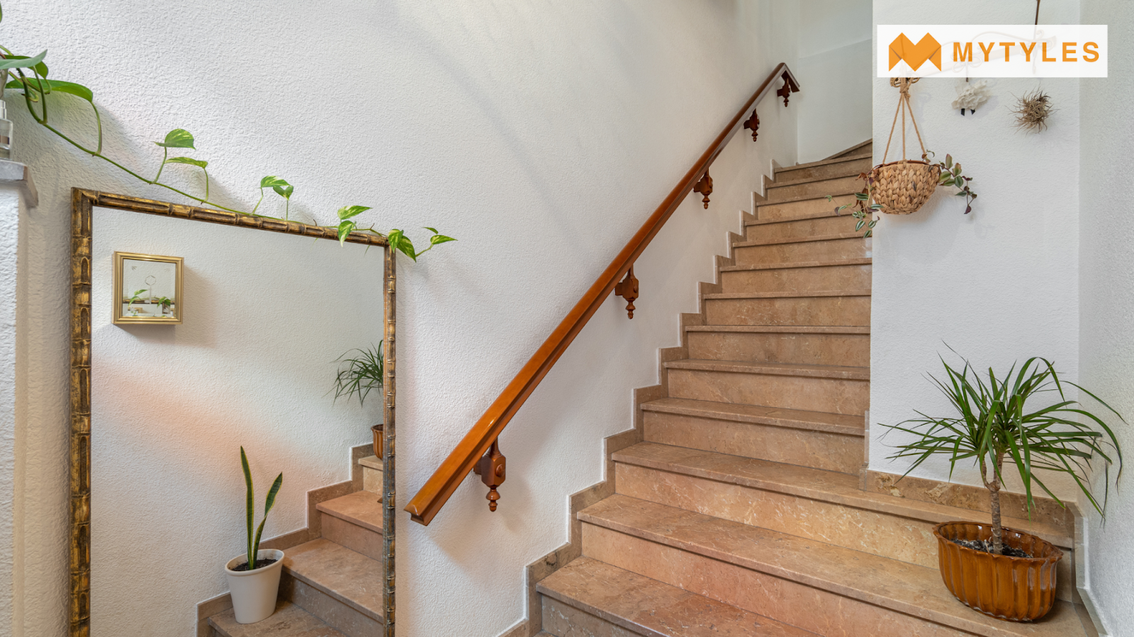 home staircase Vastu